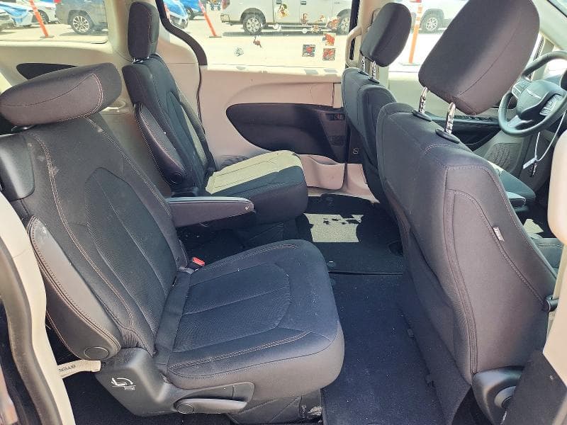 2018 CHRYSLER PACIFICA LX 10