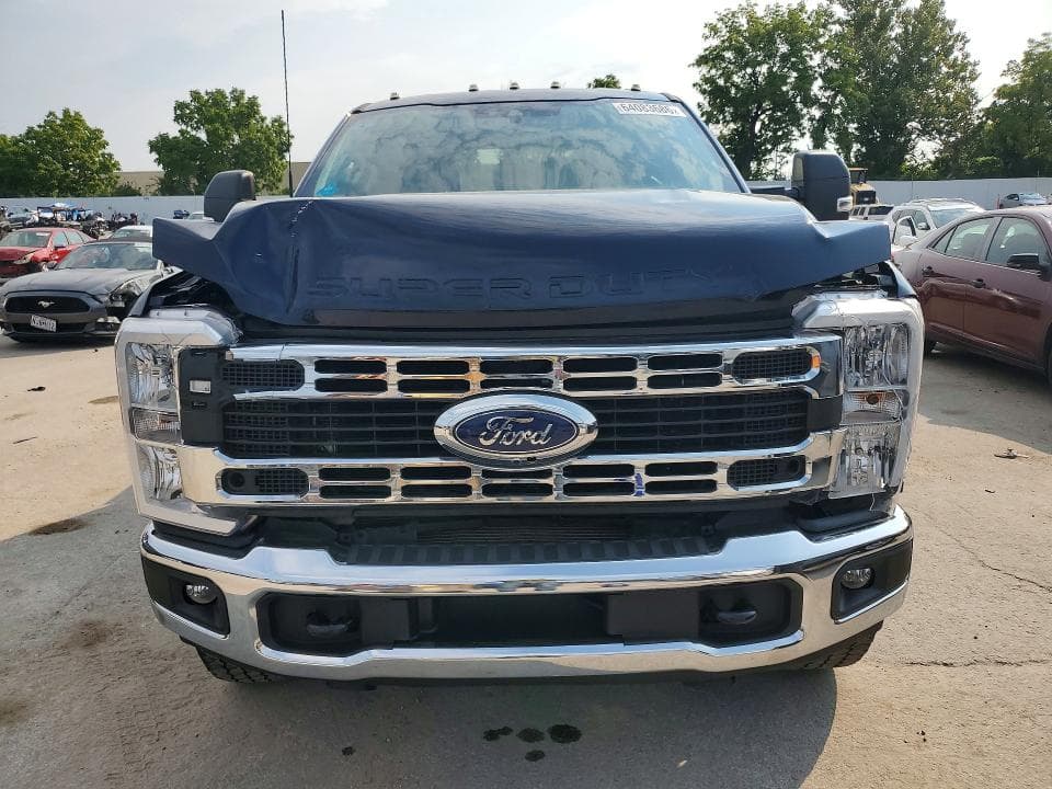 2023 FORD F350 SUPER DUTY 5