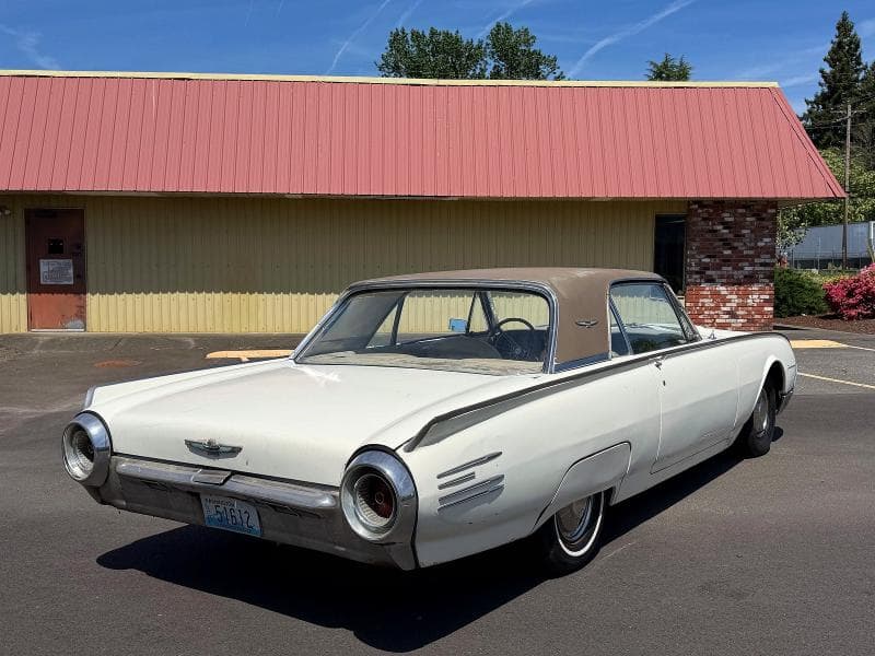 1961 FORD T BIRD 4