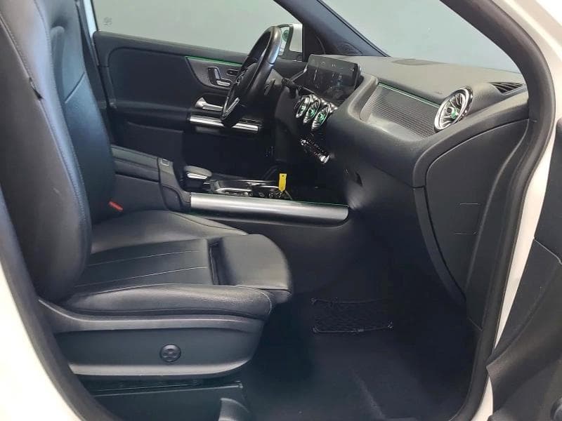 2021 MERCEDES-BENZ GLA 250 5