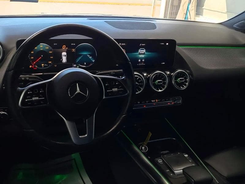 2021 MERCEDES-BENZ GLA 250 9