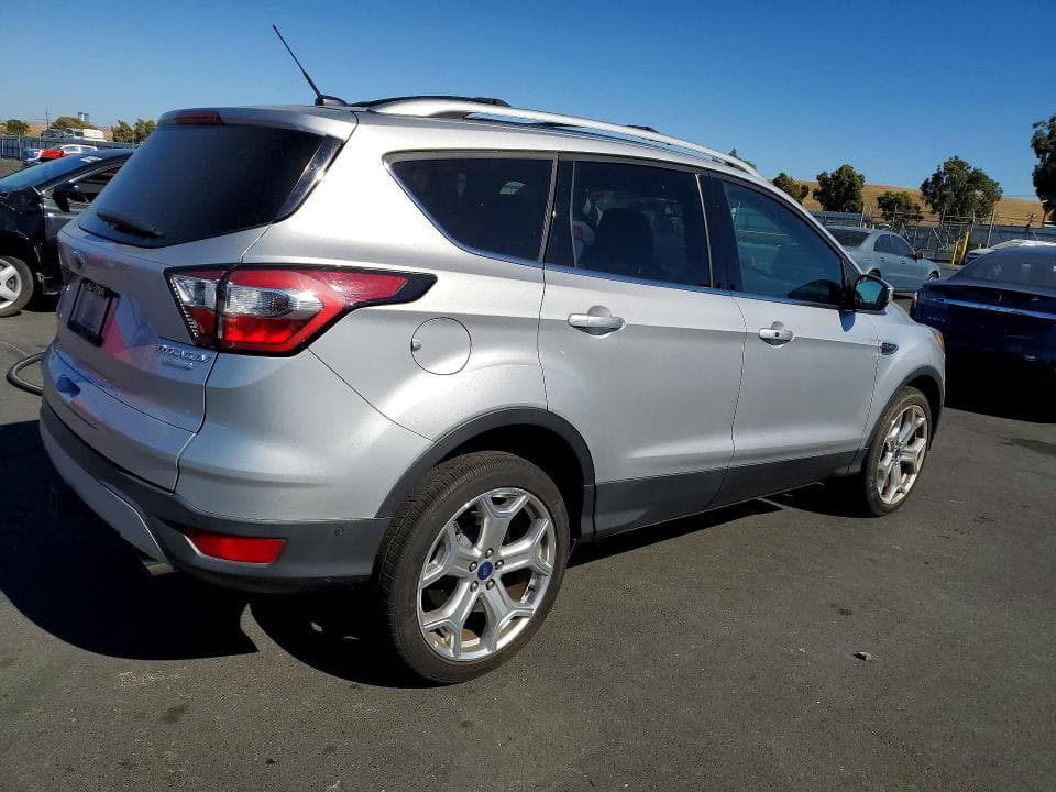 2017 FORD ESCAPE TITANIUM 3