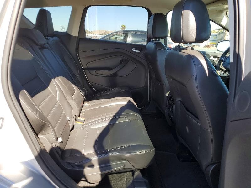 2017 FORD ESCAPE TITANIUM 10