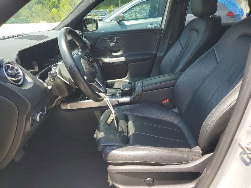 2021 MERCEDES-BENZ GLB 250 7