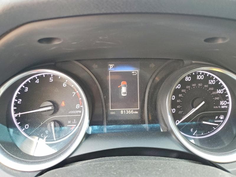 2018 TOYOTA CAMRY SE 9