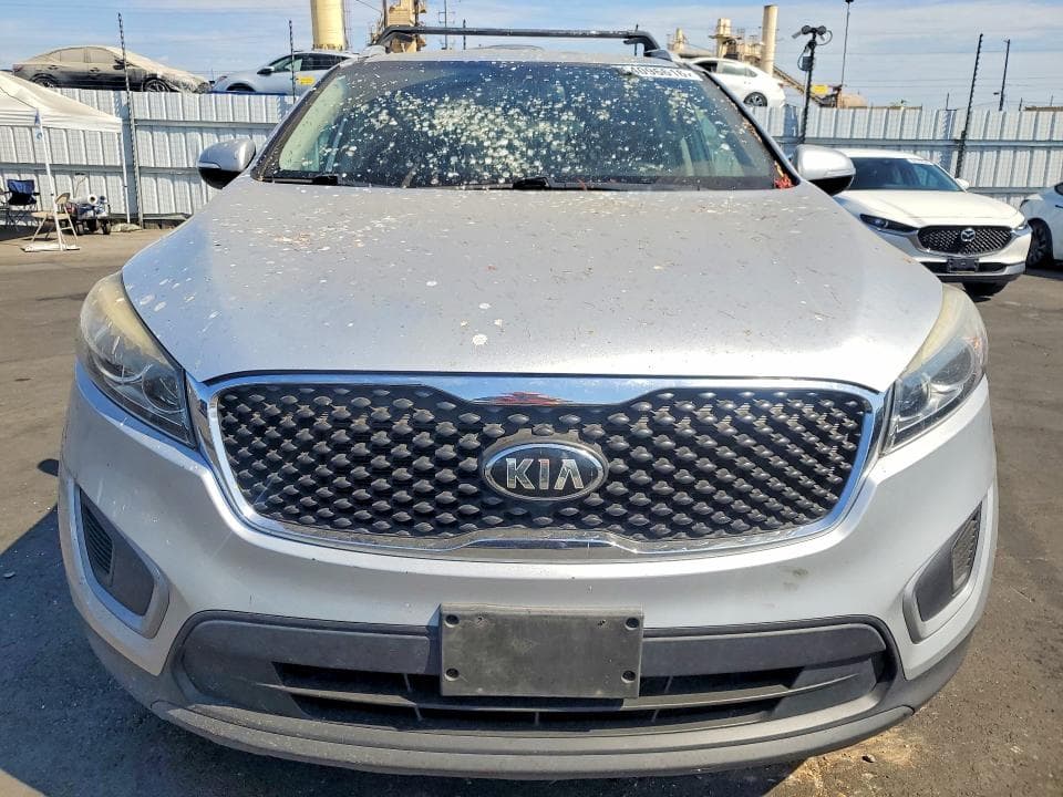 2018 KIA SORENTO LX 5