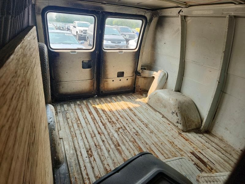 1976 CHEVROLET CHEVAN 30 10