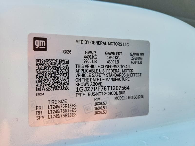 2026 GMC SAVANA G3500 LT 13