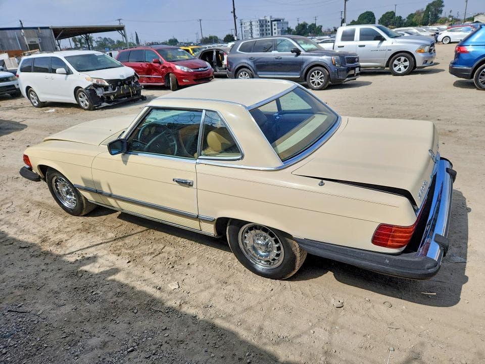 1981 MERCEDES-BENZ 380 SL 2