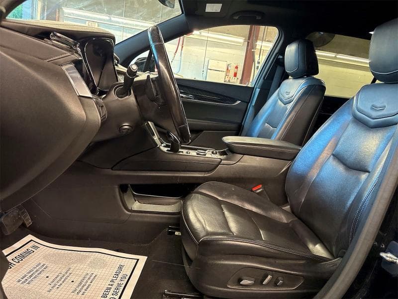 2022 CADILLAC XT6 PREMIUM LUXURY 5
