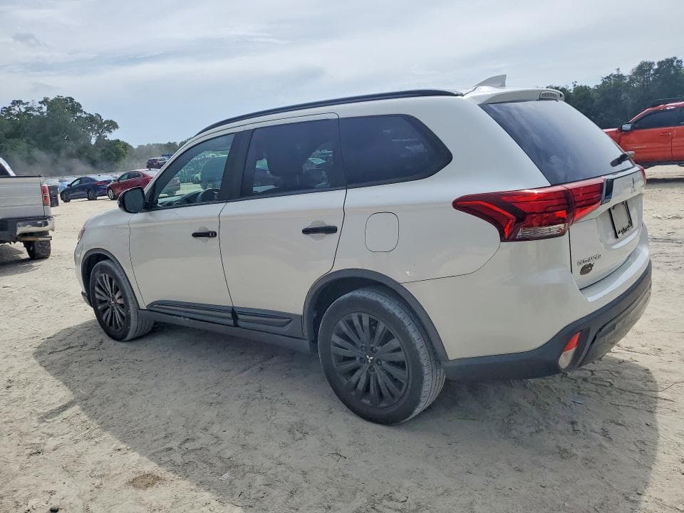 2020 MITSUBISHI OUTLANDER SE 2