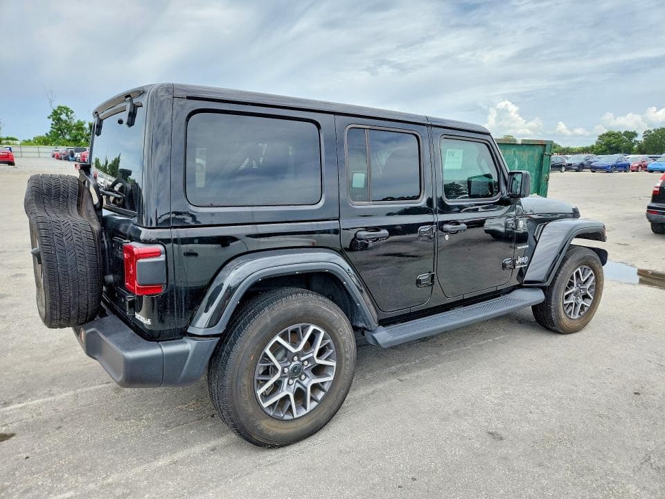 2024 JEEP WRANGLER SAHARA 3