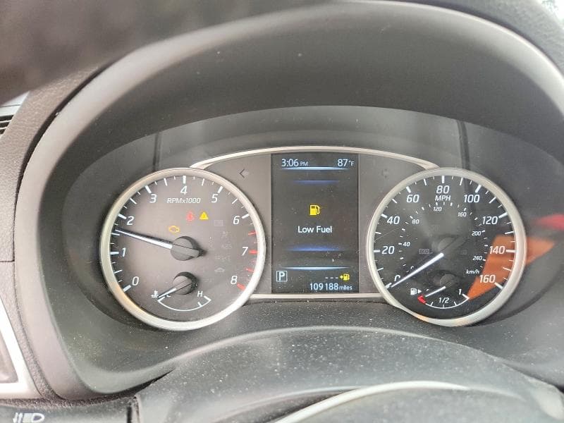 2017 NISSAN SENTRA SV 9