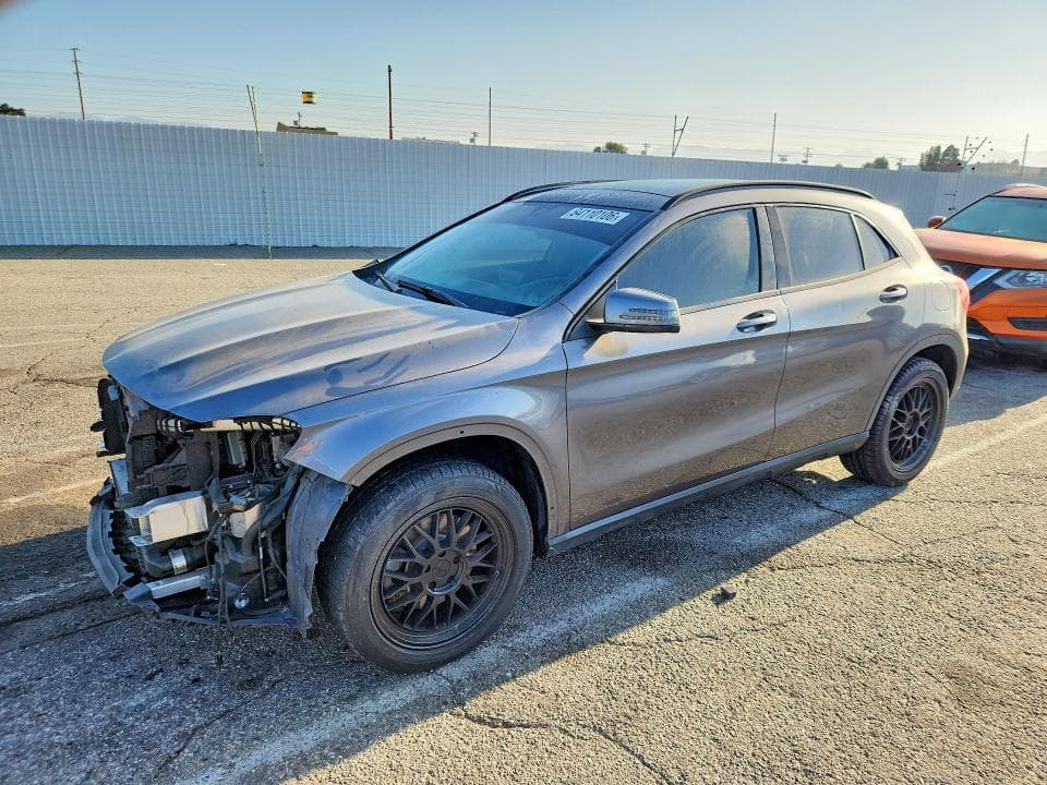 2018 MERCEDES-BENZ GLA 250 - 1