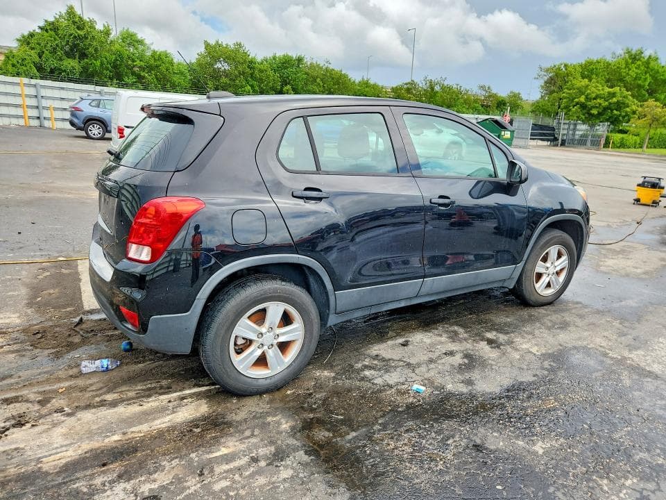 2018 CHEVROLET TRAX LS 3