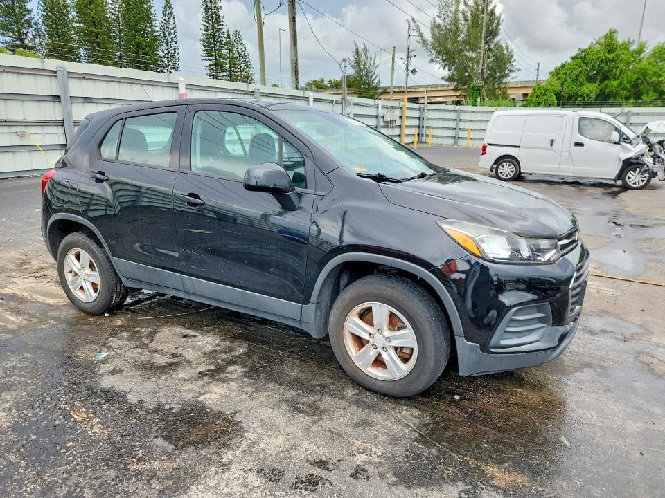 2018 CHEVROLET TRAX LS 4