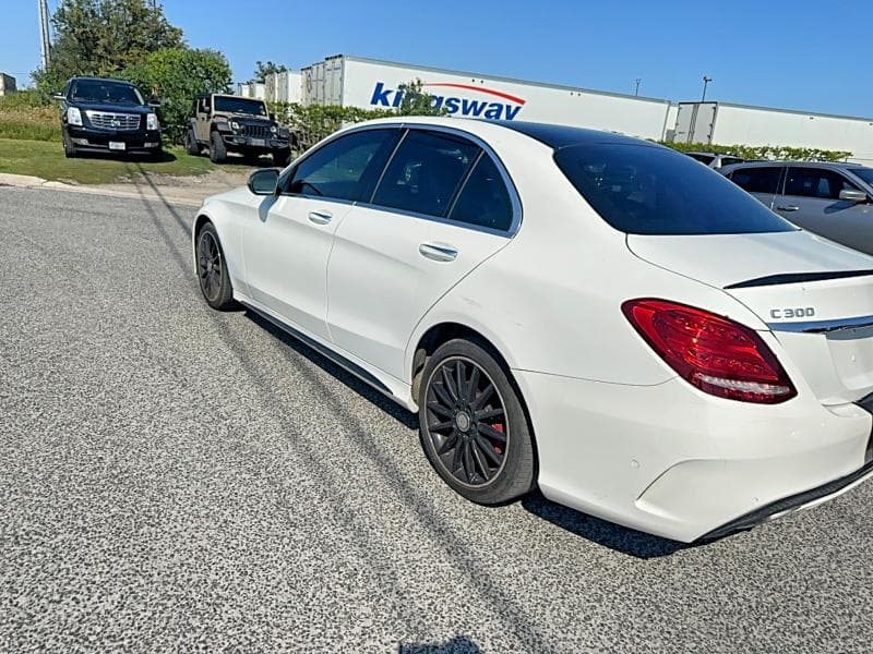 2017 MERCEDES-BENZ C 300 4MATIC 3