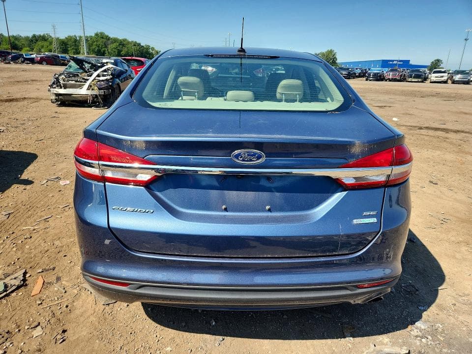 2018 FORD FUSION SE 6
