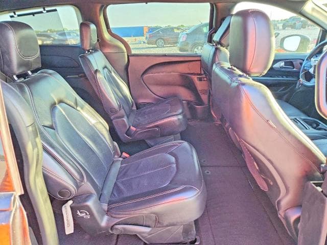 2022 CHRYSLER PACIFICA TOURING L 11