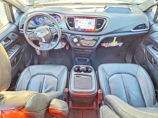 2022 CHRYSLER PACIFICA TOURING L 8
