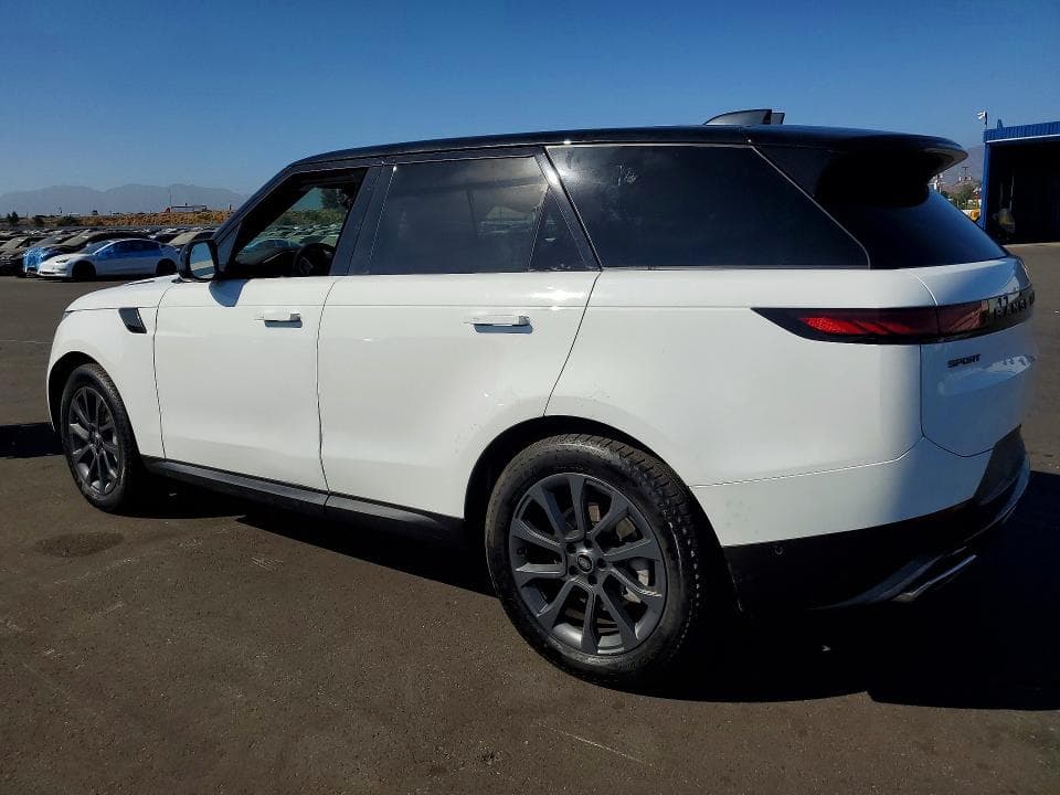 2024 LAND ROVER RANGE ROVER SPORT SE 2