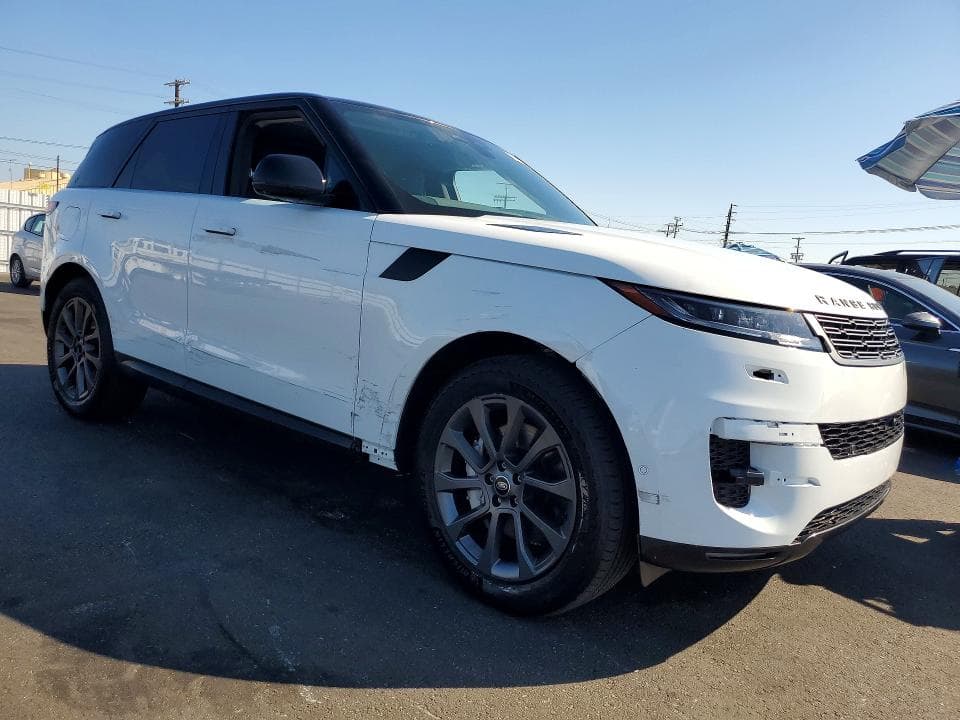 2024 LAND ROVER RANGE ROVER SPORT SE 4