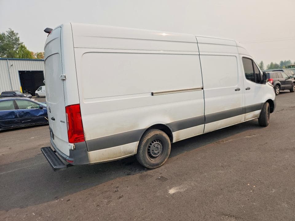 2023 MERCEDES-BENZ SPRINTER 2500 DELIVERY VAN 3