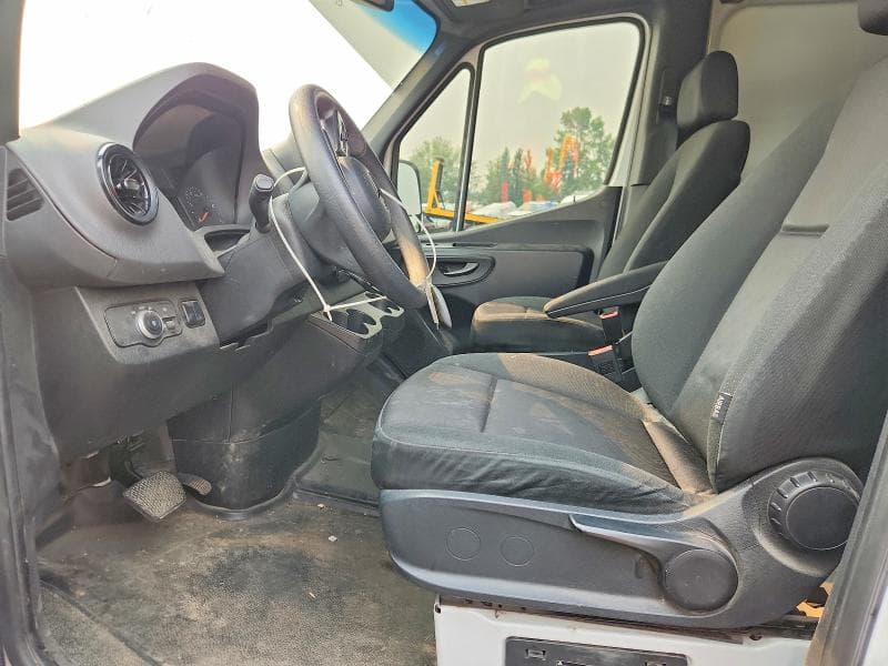 2023 MERCEDES-BENZ SPRINTER 2500 DELIVERY VAN 7