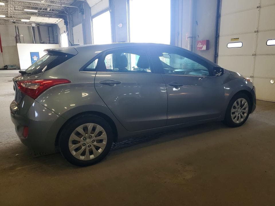 2017 HYUNDAI ELANTRA GT BASE 3