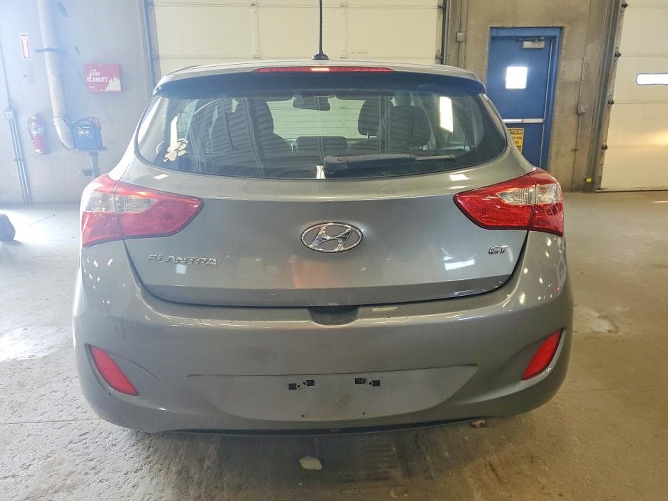 2017 HYUNDAI ELANTRA GT BASE 6