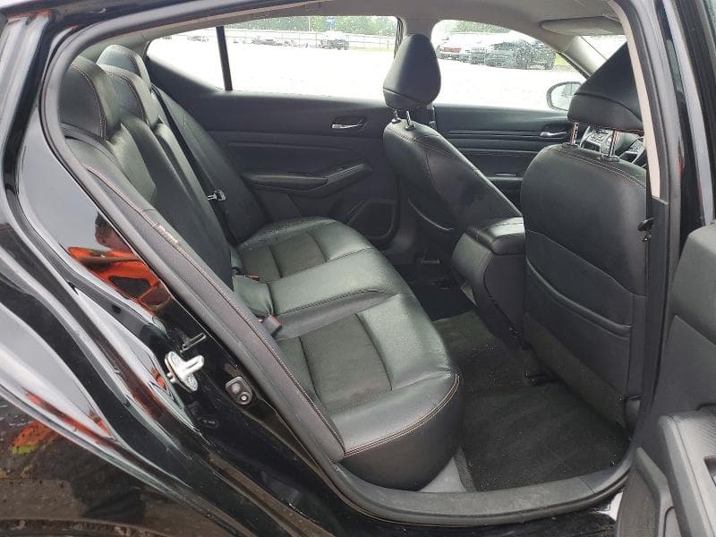 2019 NISSAN ALTIMA SR 10