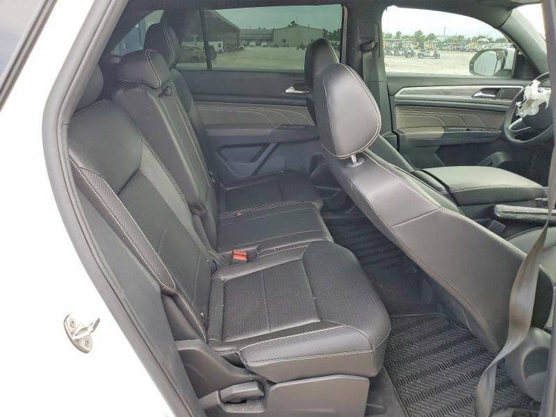 2023 VOLKSWAGEN ATLAS CROSS SPORT SE 11