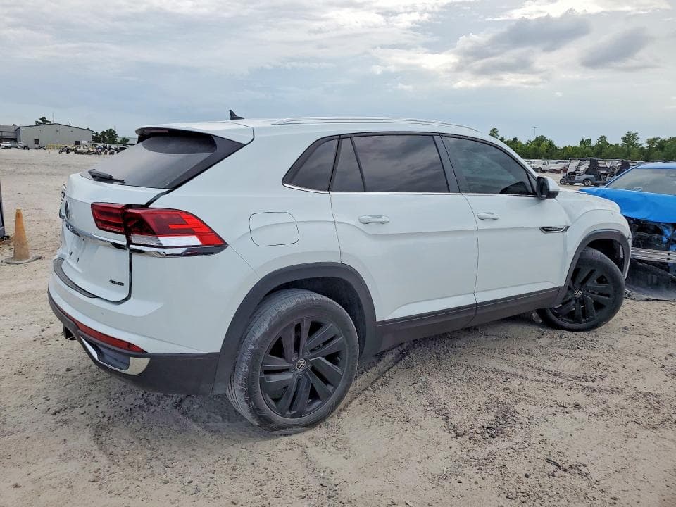 2023 VOLKSWAGEN ATLAS CROSS SPORT SE 3