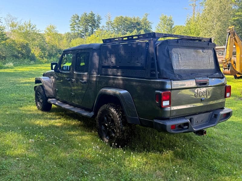2021 JEEP GLADIATOR SPORT 3