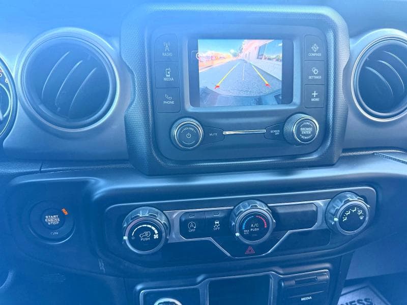 2021 JEEP GLADIATOR SPORT 10