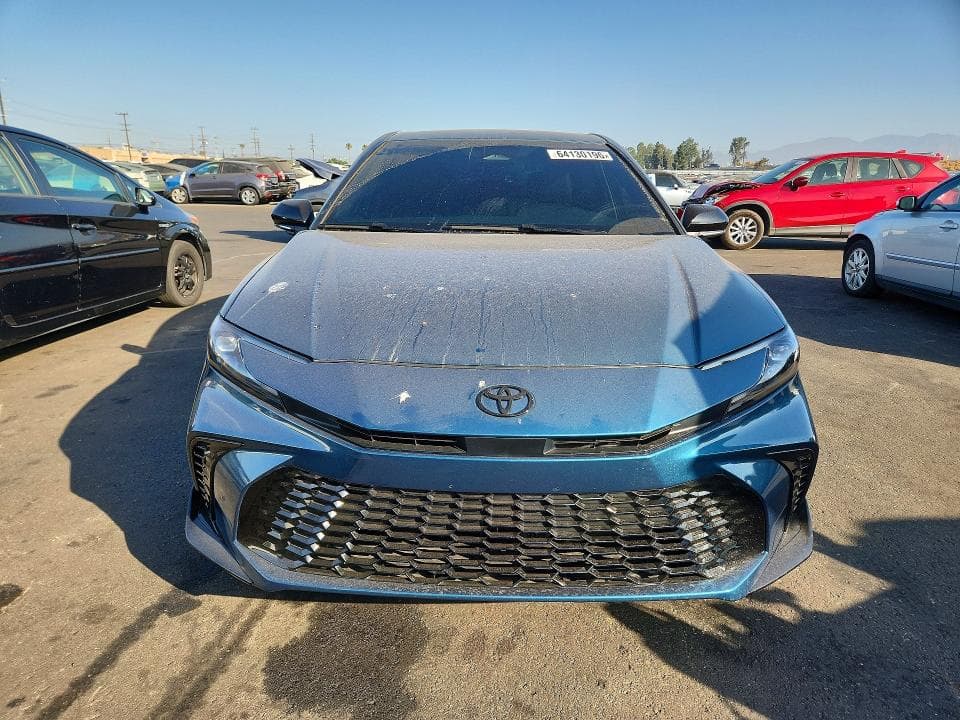 2026 TOYOTA CAMRY LE 5