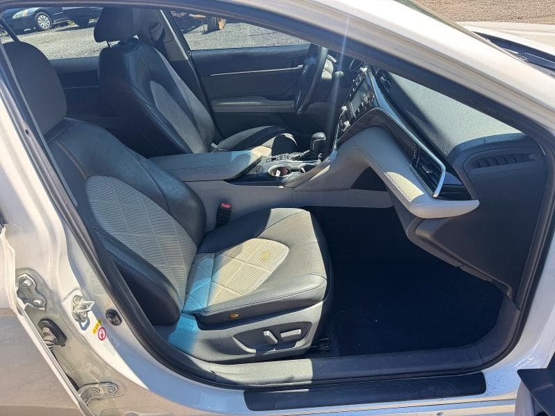 2018 TOYOTA CAMRY XLE 5
