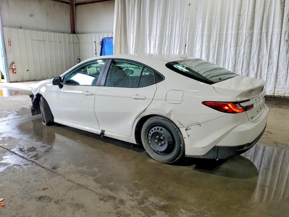 2026 TOYOTA CAMRY LE 2