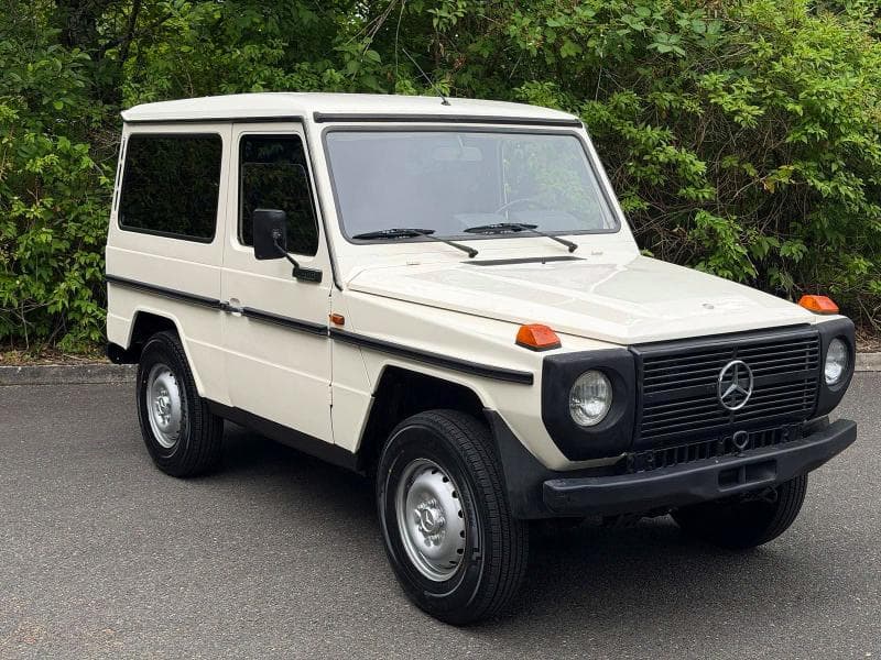 1982 MERCEDES-BENZ 240 240GD - 1