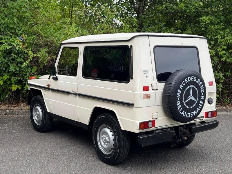 1982 MERCEDES-BENZ 240 240GD 3