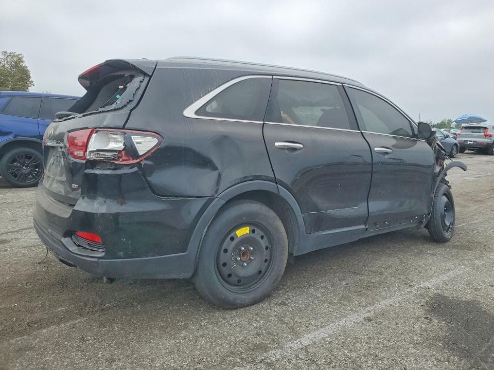 2019 KIA SORENTO LX 3