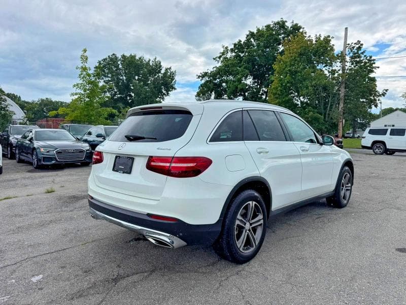 2017 MERCEDES-BENZ GLC 300 4MATIC 4