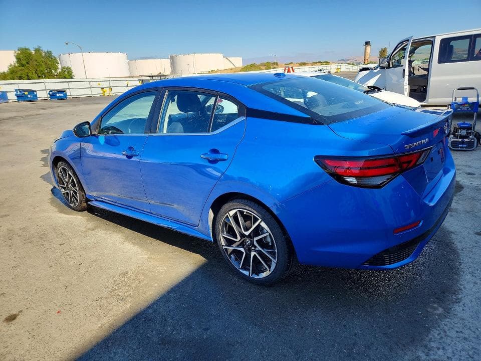 2025 NISSAN SENTRA SR 2