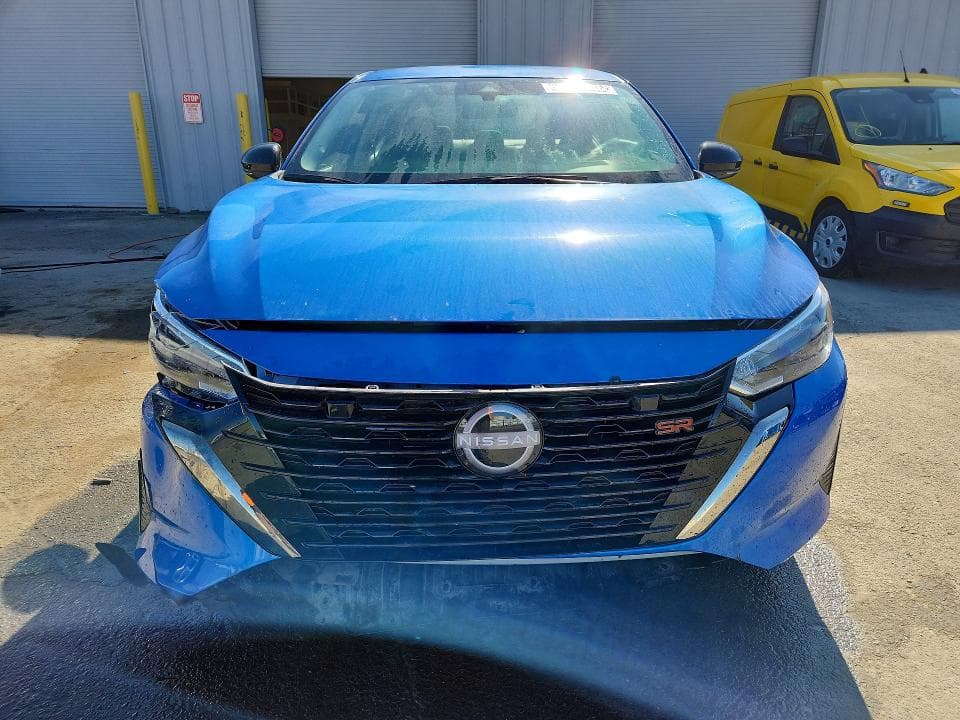 2025 NISSAN SENTRA SR 5