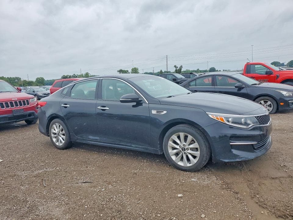 2017 KIA OPTIMA EX 4