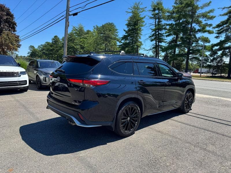 2023 TOYOTA HIGHLANDER XSE 4