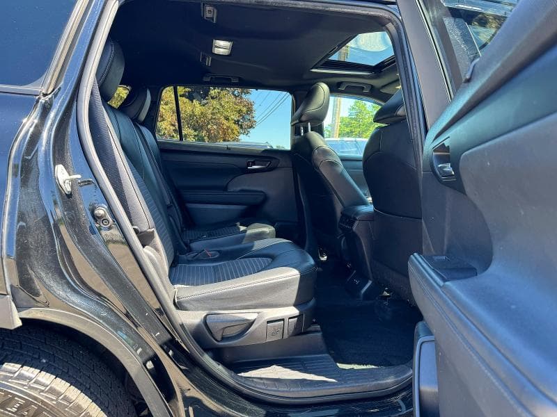 2023 TOYOTA HIGHLANDER XSE 6