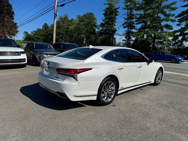 2018 LEXUS LS 500H 3