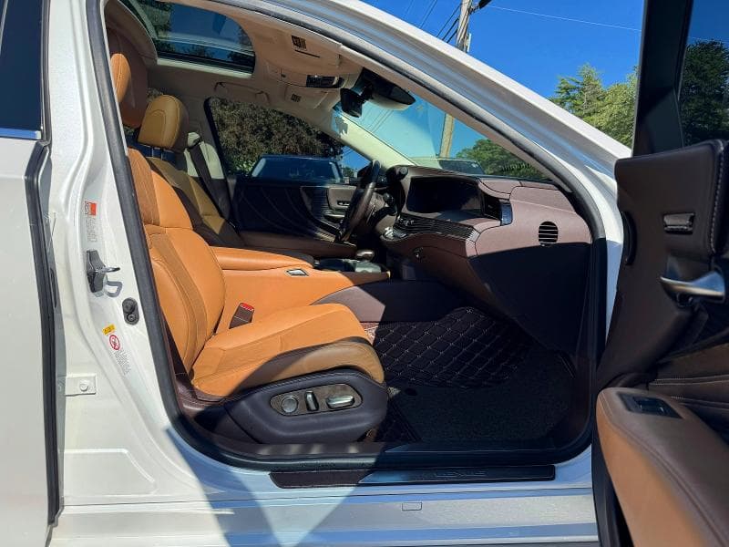 2018 LEXUS LS 500H 5
