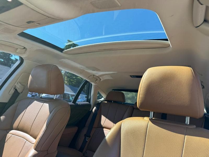 2018 LEXUS LS 500H 8